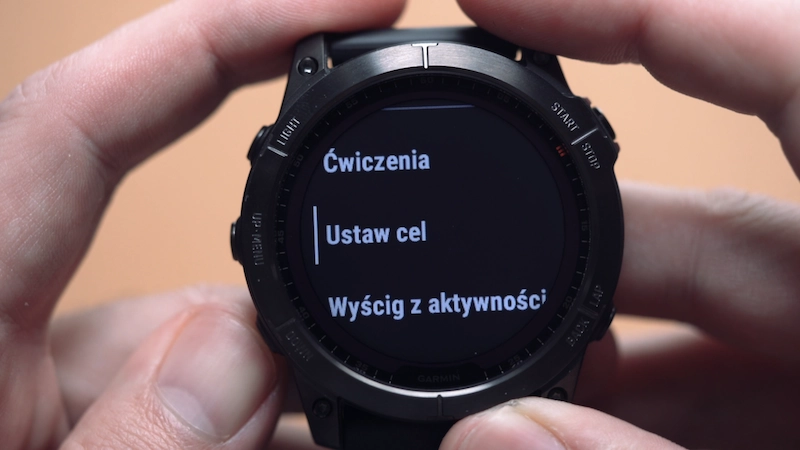apple-watch-ultra-garmin-fenix-7